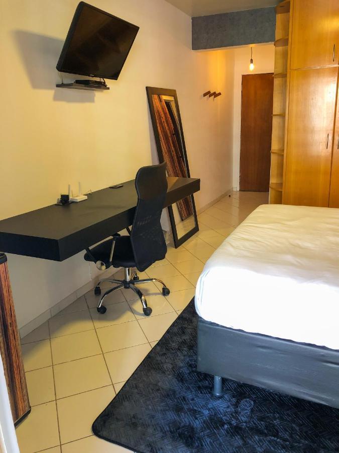 Flat Brasilia 50M2 Com Varanda Exterior foto