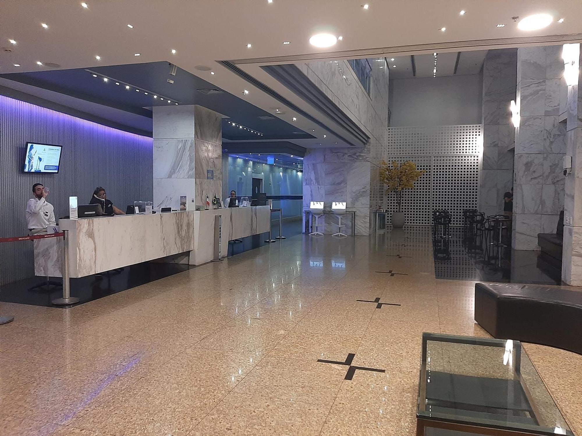 Flat Brasilia 50M2 Com Varanda Exterior foto